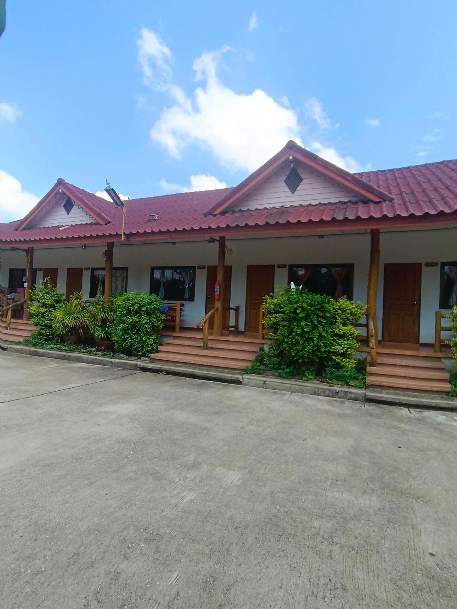 Mg Guesthouse 수코타이 외부 사진